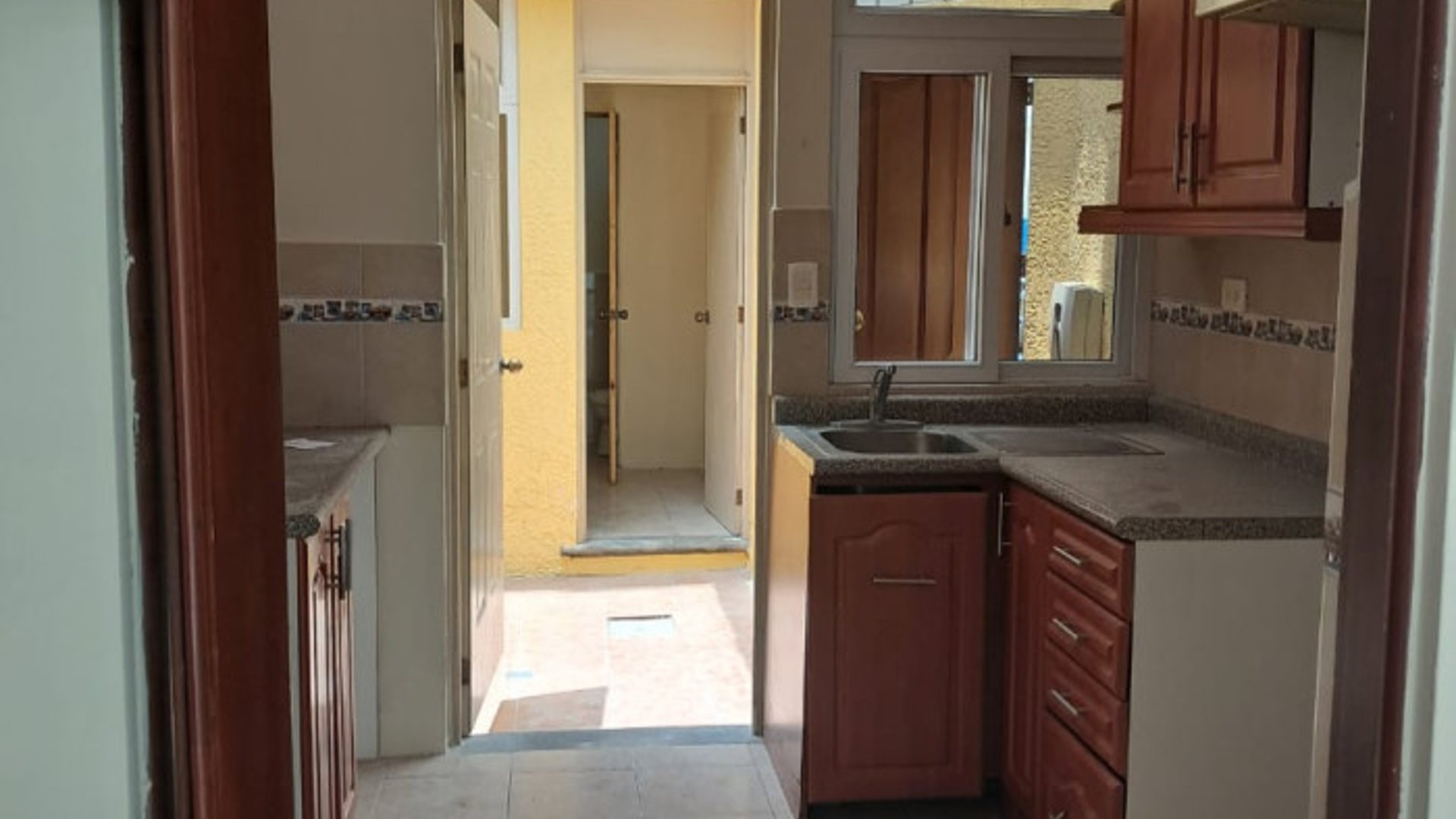 Casa en Venta Recidencial Entre Encinos Mixco - Miniatura 14