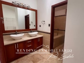 Casa en venta Bosques de las Luces | 5 habitaciones + gimnasio + amplio jardín - Image 14