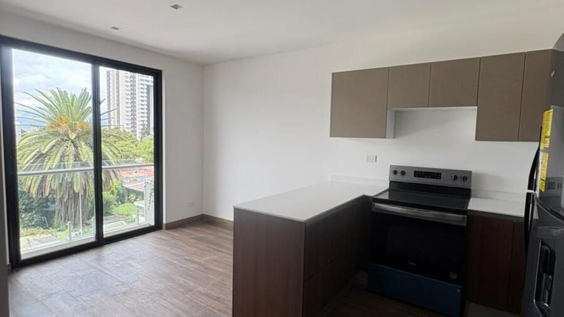 Apartamento en Venta Edificio Vila Quince, zona 15