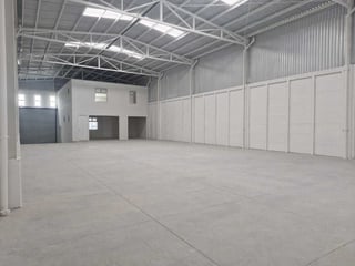 INDUSTRIAL SANTA ELENA / BODEGAS A ESTRENAR EN RENTA KM.28 CAES - 2