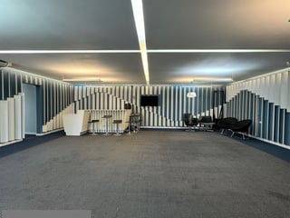 2 Edificios en Renta ideal para Universidades, Call Center u Oficinas CAES - Image 23