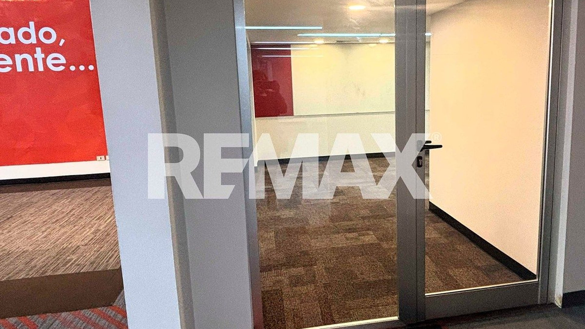 Local Comercial en Alquiler | Zona 10 - Miniatura 9