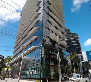 📍 OFICINA EN VENTA | EDIFICIO PLAZA BURÓ | ZONA 10