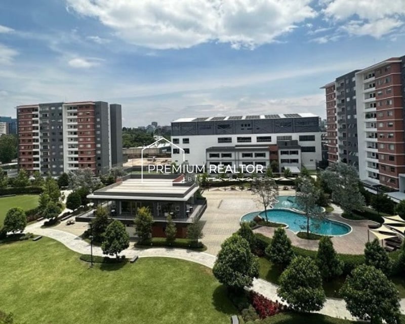 Modern 2 Bed Apartment in Zone 14, Guatemala City | Rent $1300 USD