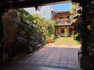 Casa grande en Antigua!  Plazuela del Conquistador - 2