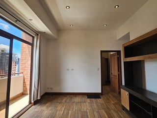 Apartamento en ALQUILER Zona 10 - 2