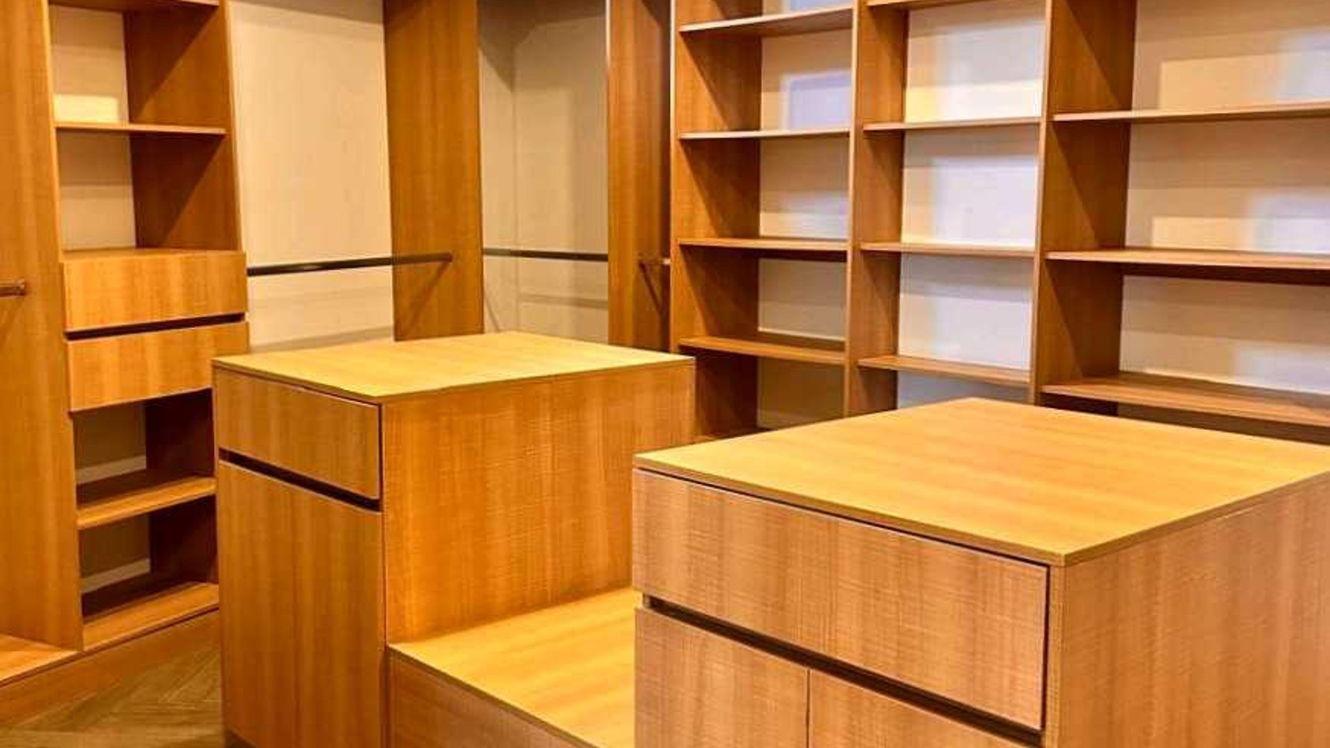 APARTAMENTO EN ALQUILER???? Edificio Boutique, Zona 15 - Miniatura 7