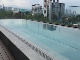 Gaura zona 15 Apartamento en renta - 5