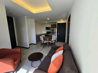 APARTAMENTO SEMIAMUEBLADO EN ALQUILER EN ZONA 13 - 2
