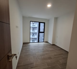 Apartamento en Renta de 1 Habitación en Parque 14