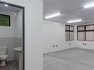 BODEGA EN RENTA EN CHIMALTENANGO - 4