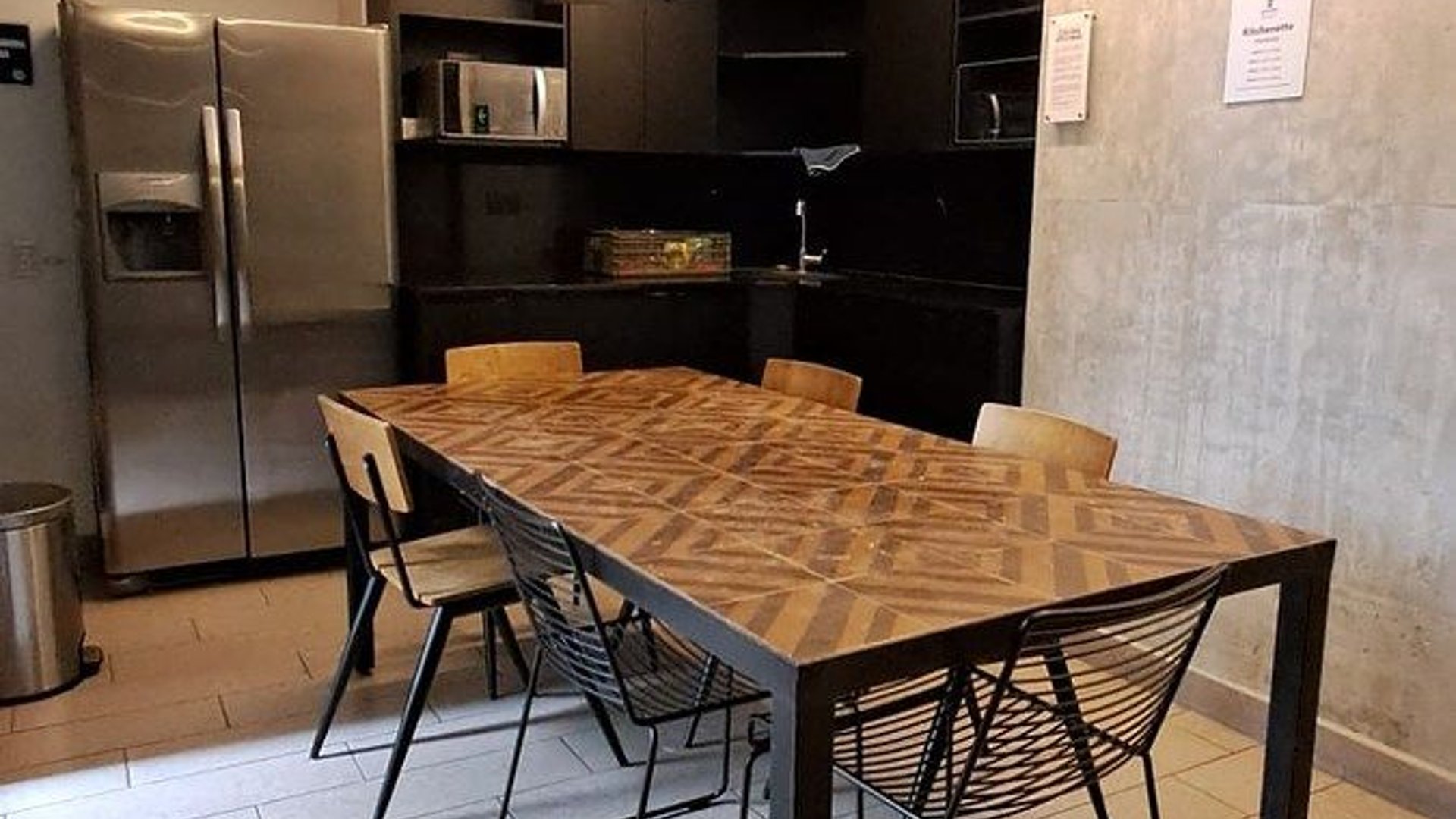 OFICINA EN VENTA O RENTA – EDIFICIO GRANAT, ZONA 4 - Miniatura 16