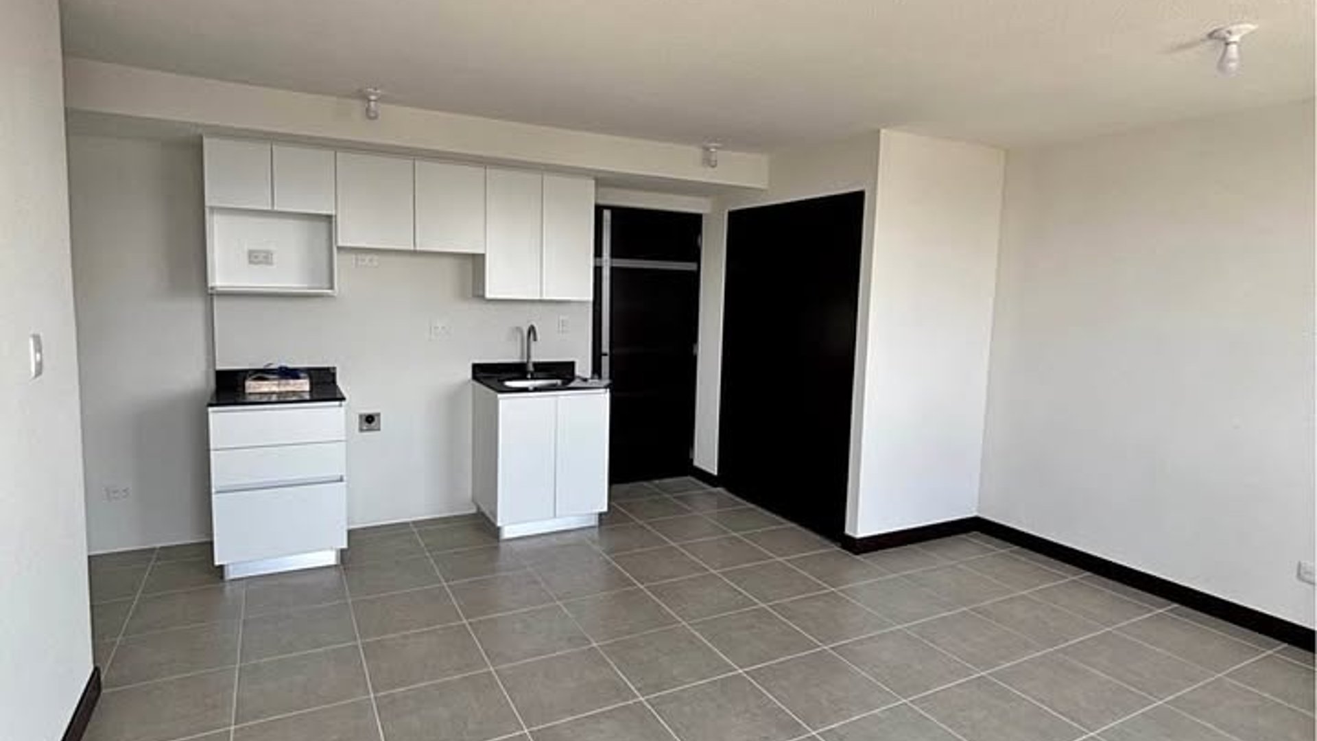 APARTAMENTO PARA ESTRENAR EN EDIFICIO ESENTA ZONA 12