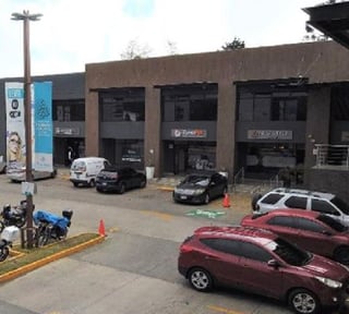 Local en Renta Plaza Pinabetes Express San Jose Pinula