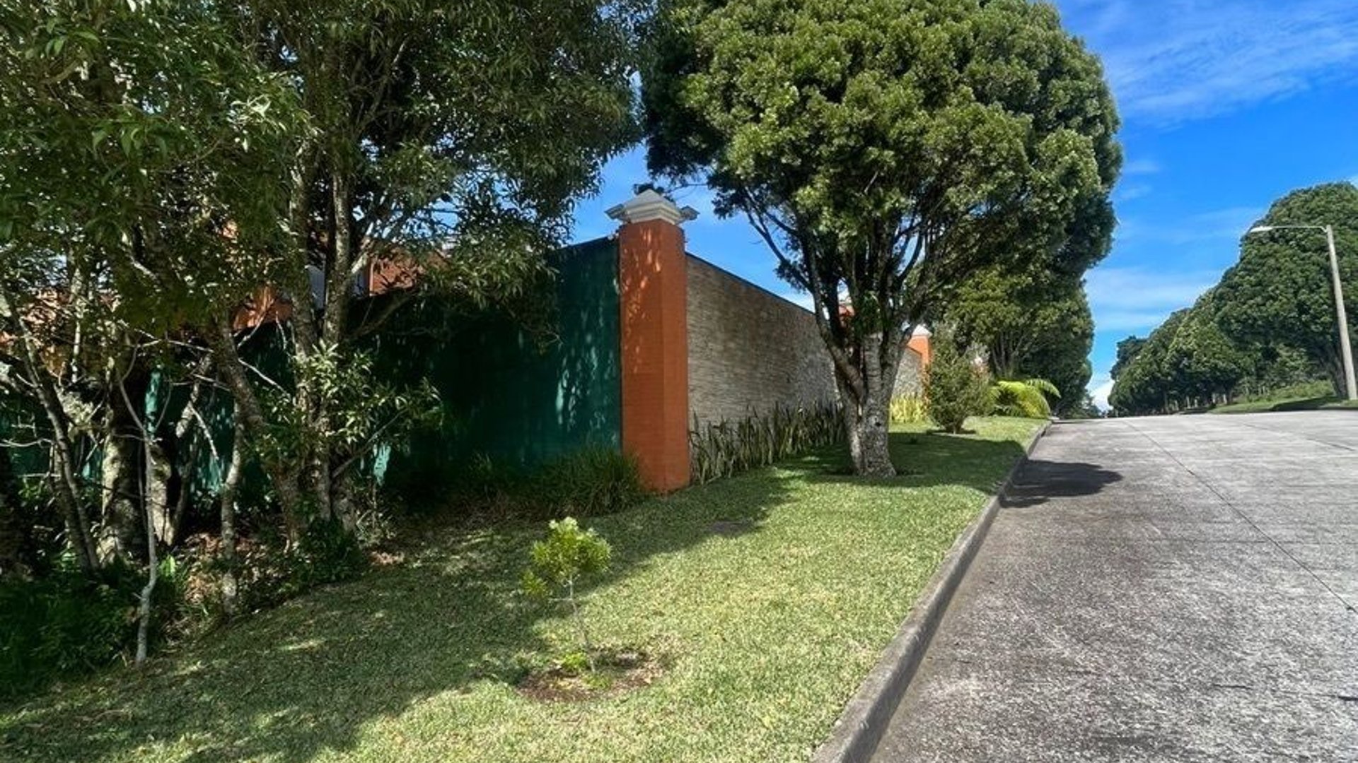 Terreno en Venta Premiere Campestre Km 22 carretera El Salvador