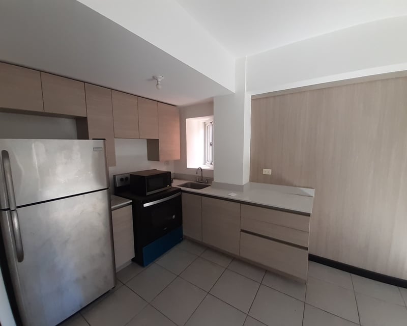 Apartamento en renta, en Zona 16