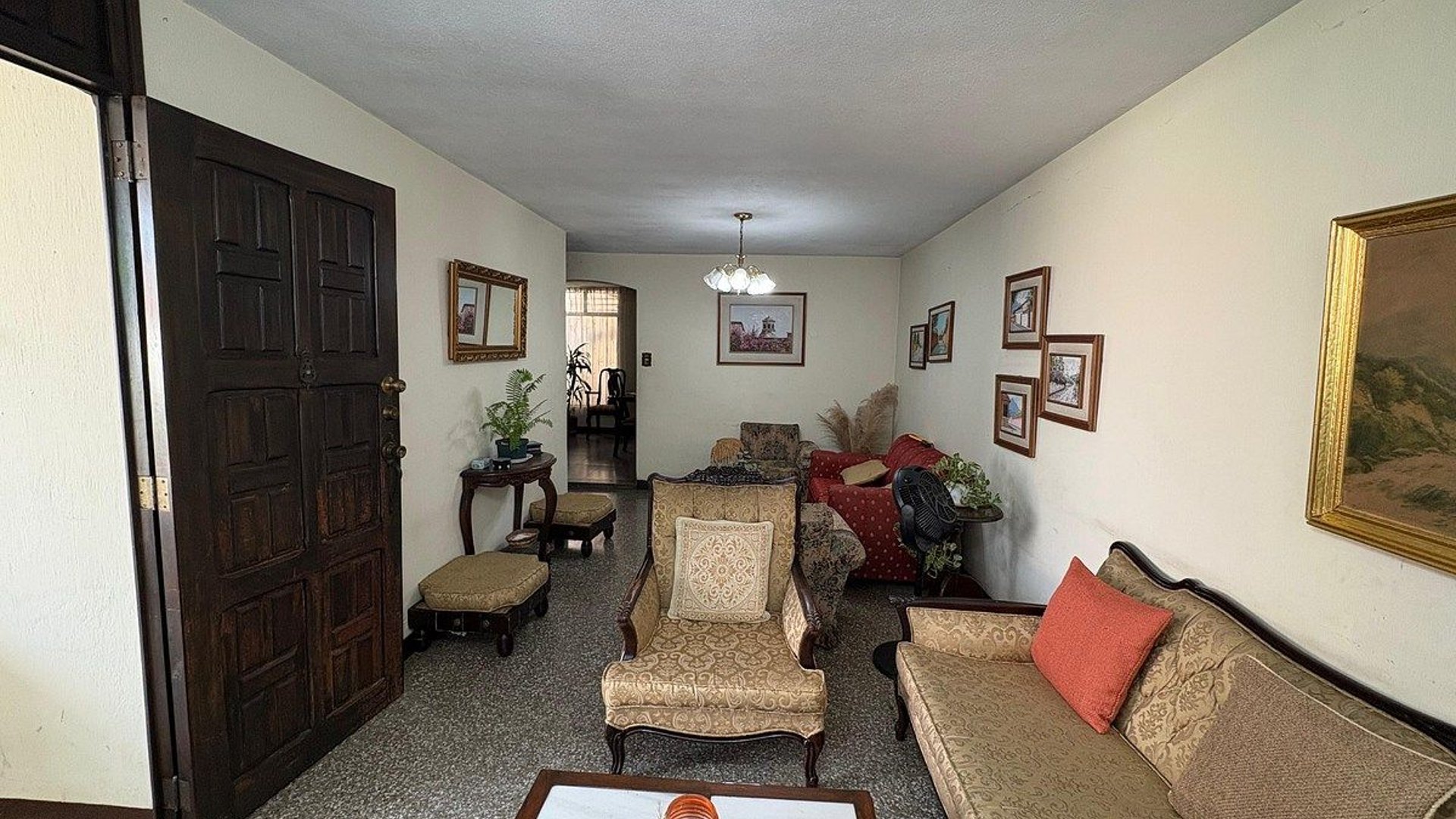 Casa en Venta en Zona 11 / Loma Linda Mariscal - Miniatura 3