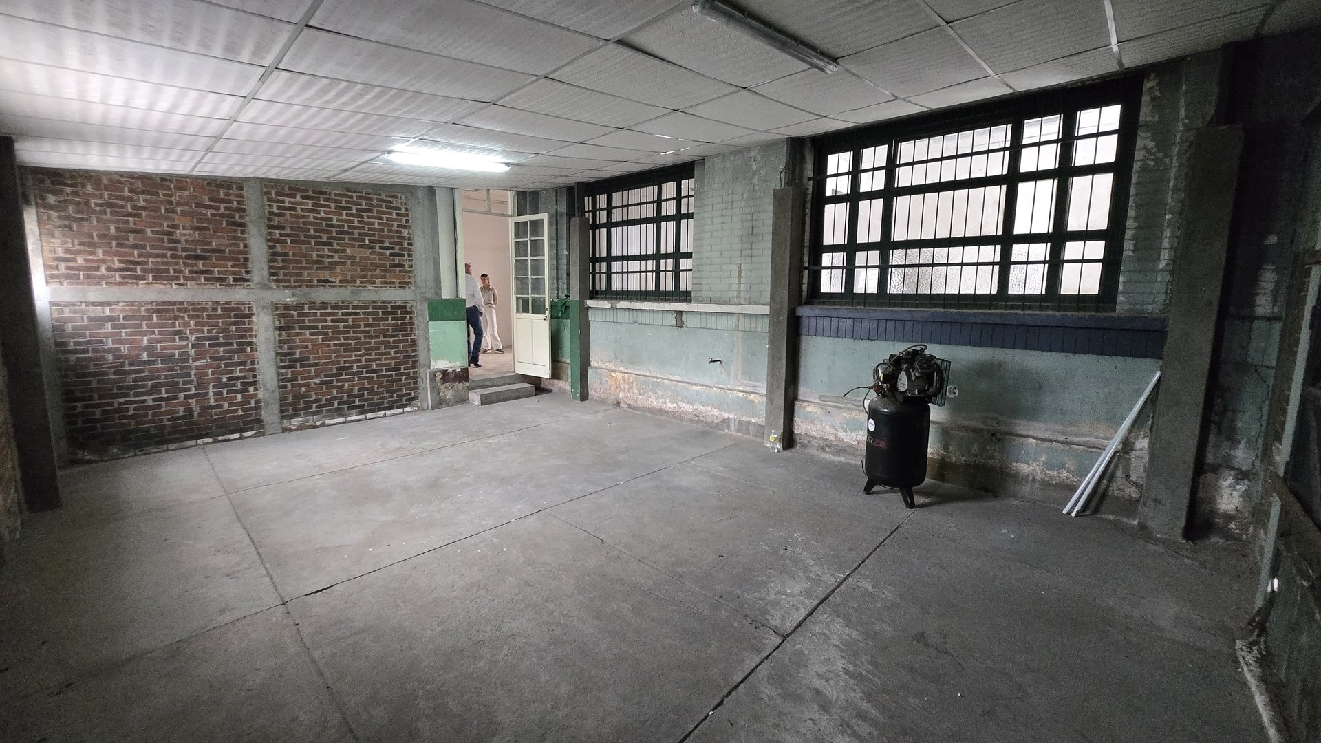 Local comercial en zona 1. - Miniatura 3