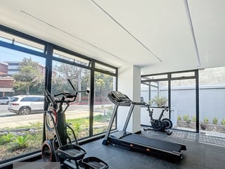 TORRE PRAGA / Apartamento en Venta para inversión, zona 15 - Image 12