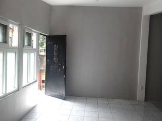 Apartamento en Alquiler en Zona 21 - Image 1