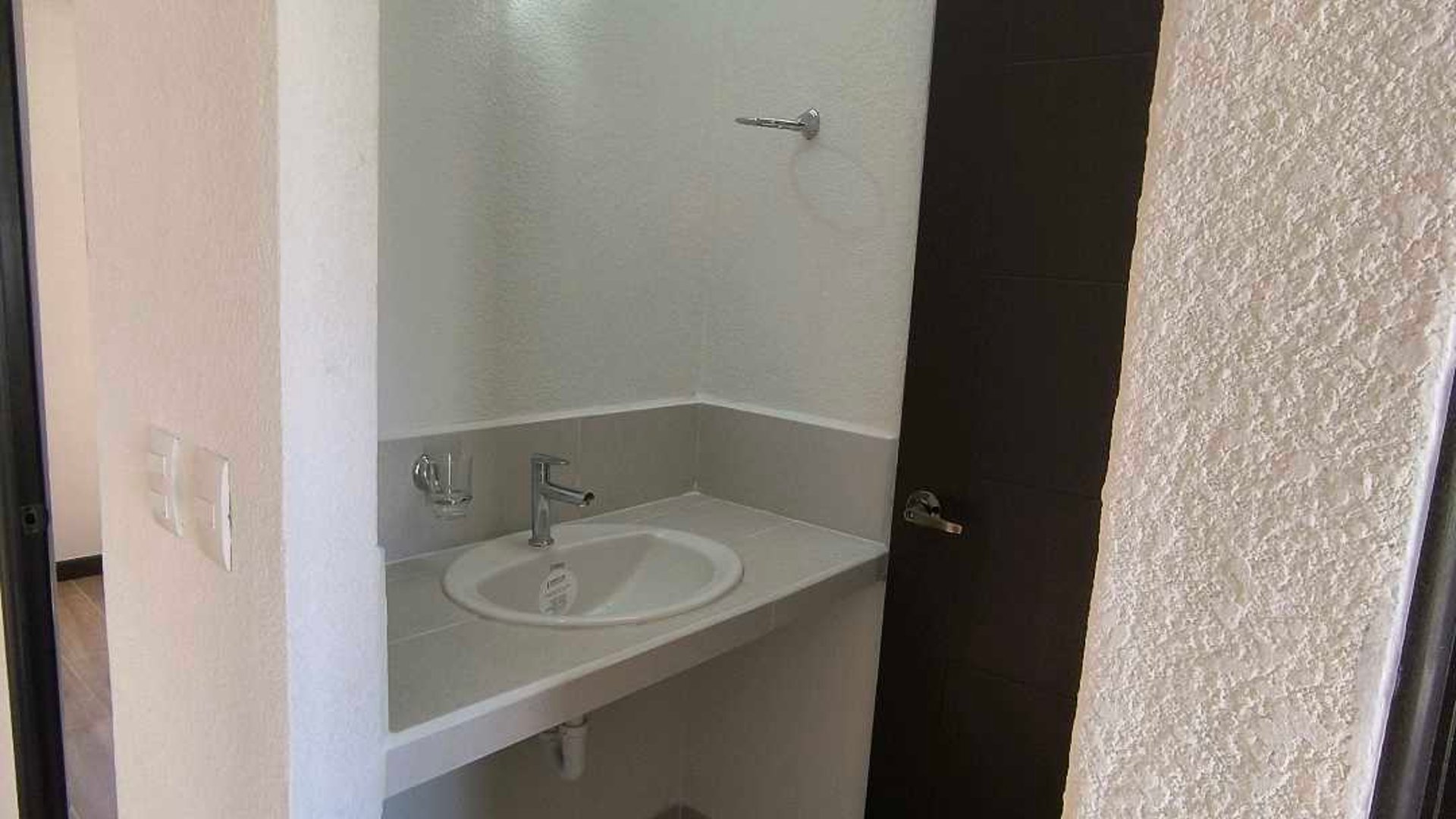 ALQUILO CASA PARA ESTRENAR EN CONDADO FLORENZA SAN JOSE PINULA - Miniatura 19
