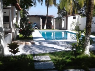 CASA A 50M DE LA PLAYA RAMA BLANCA SIPACATE ESCUINTLA - 3