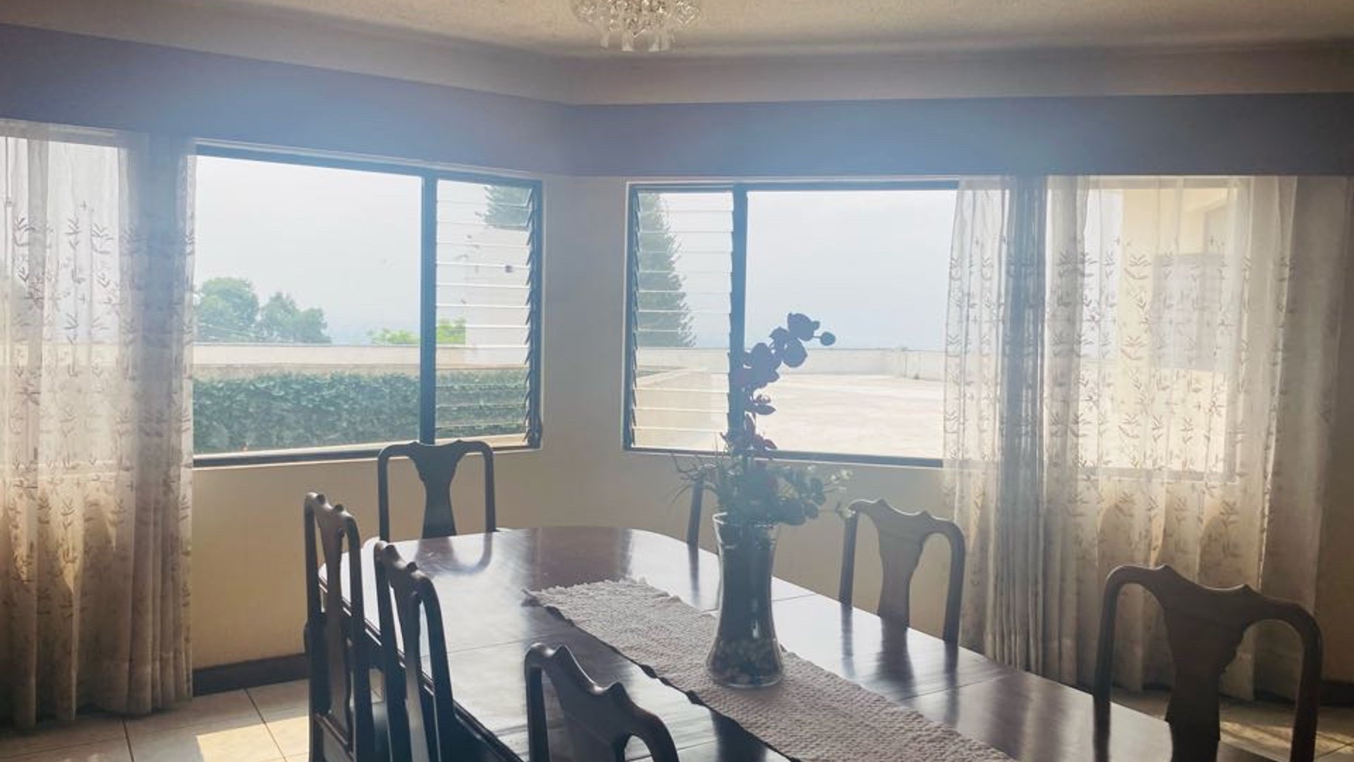 AMPLIA CASA  EN VENTA EN BALCONES DE SAN CRISTOBAL  - Miniatura 4