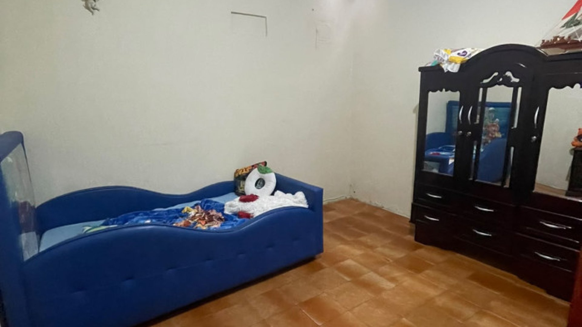 Casa en Venta de 4 Habitaciones en Villa Nueva Zona 4 - Miniatura 9