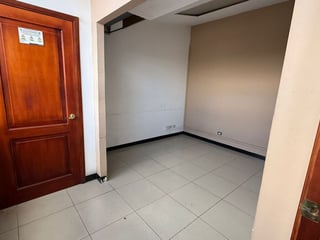 EDIFICIO EN VENTA / RENTA – ZONA 10 - 5