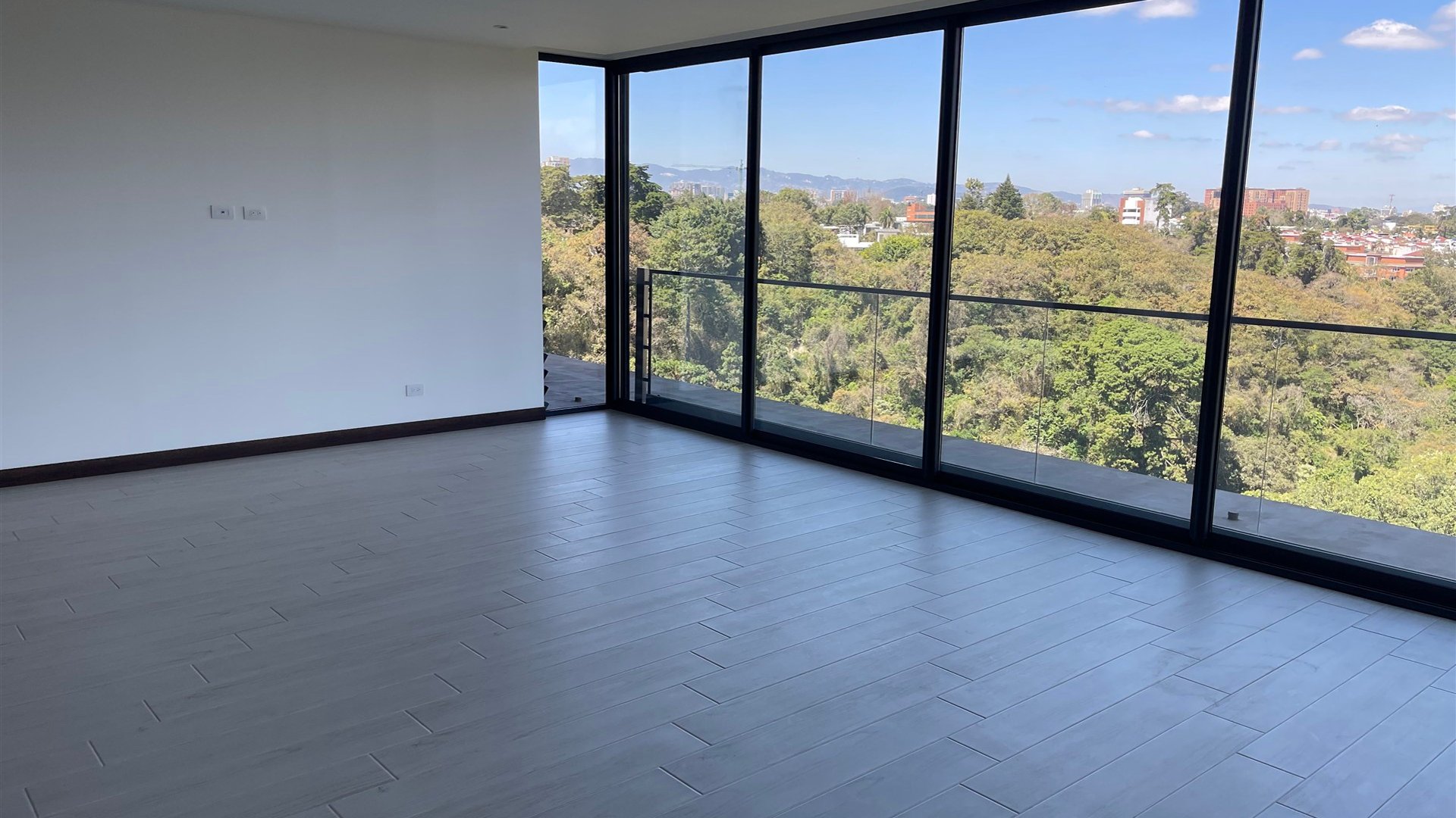 Penthouse Exclusivo en Zona 15, Ciudad de Guatemala - Vista Inigualable - Miniatura 10