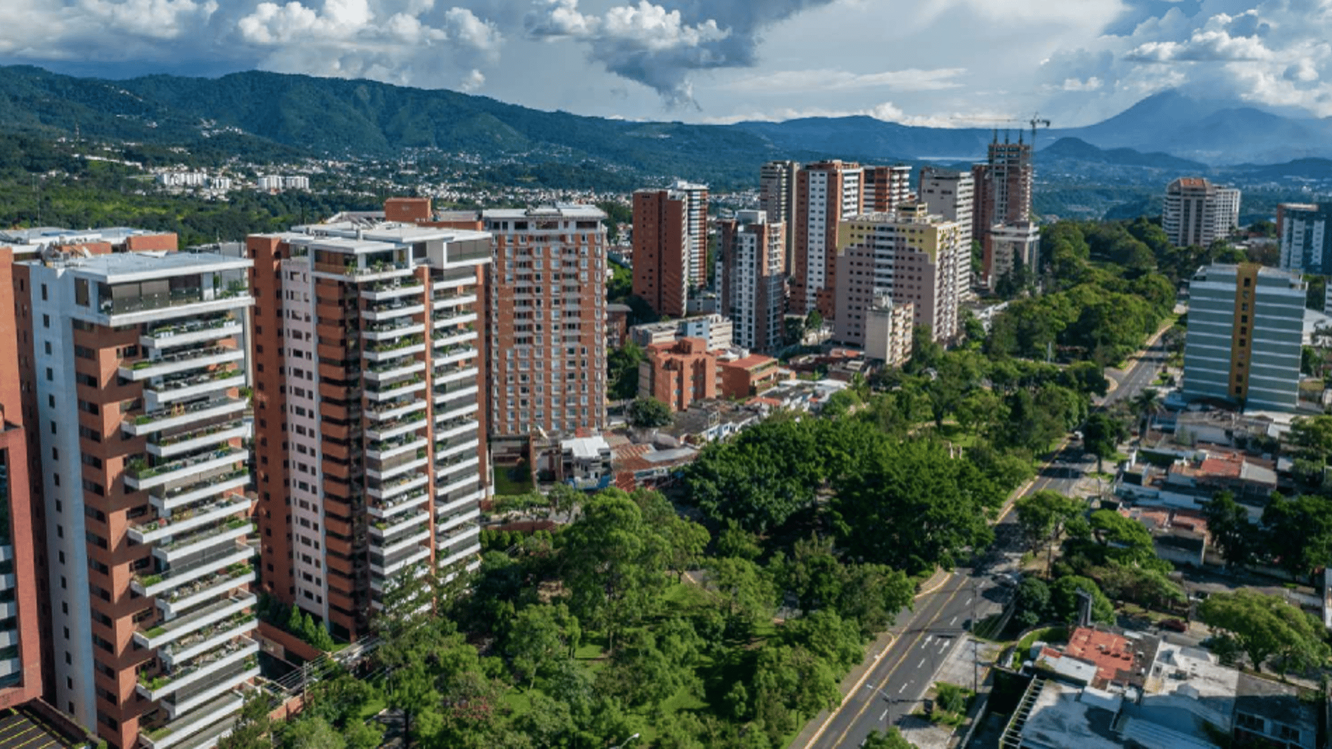 APARTAMENTOS EN PREVENTA A UNA CUADRA DE AV. LAS AMERICAS - Miniatura 6