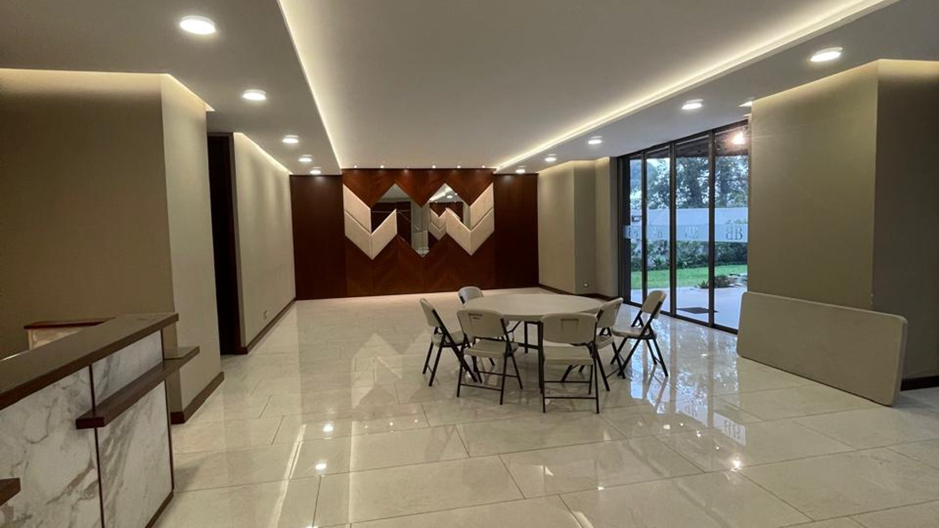Apartamento en Alquiler Edificio Botticelli II, zona 15 VHII - Miniatura 29