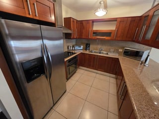 Apartamento amueblado con terraza de 1 habitacion en zona 14 Ref-6002  - 2