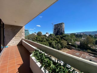 Apartamento Amueblado en Alquiler en zona 14 - 2