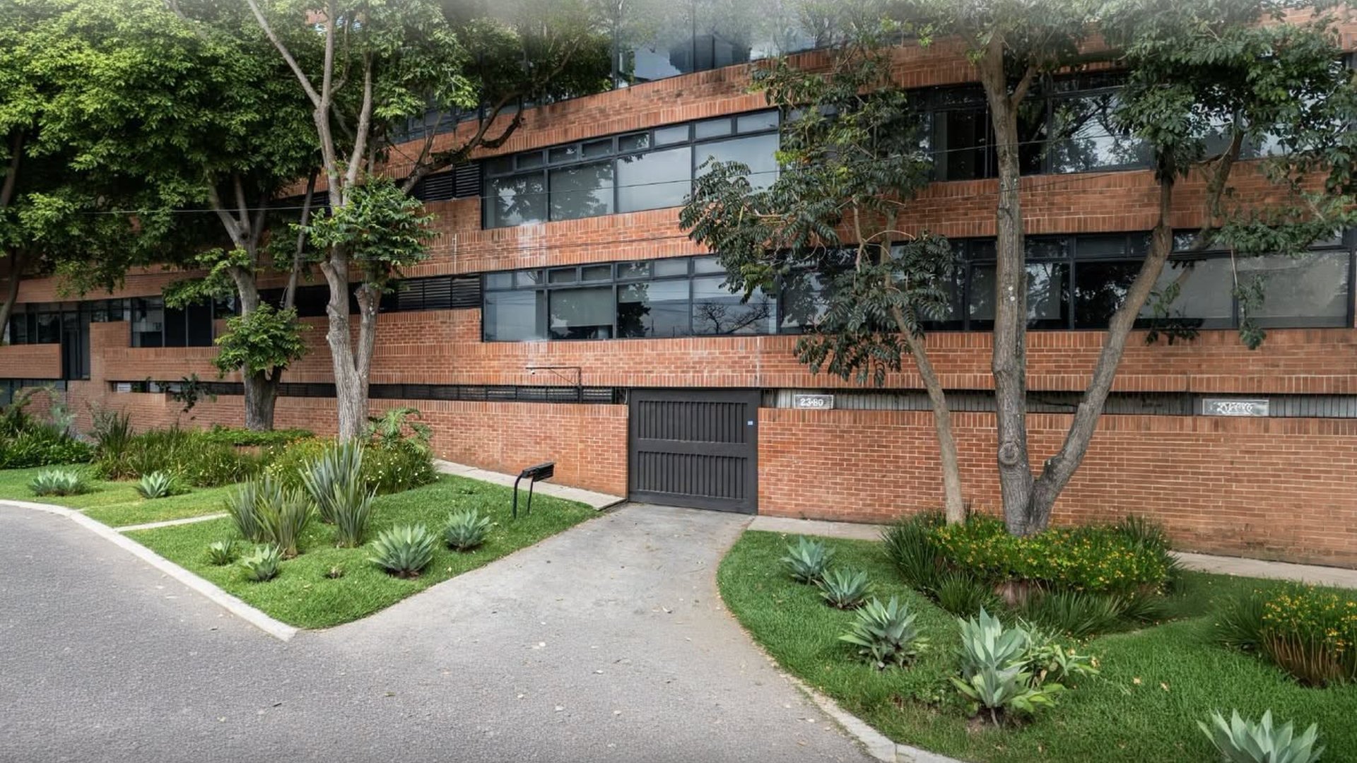 Oficina en Renta en Zona 14 - Miniatura 9