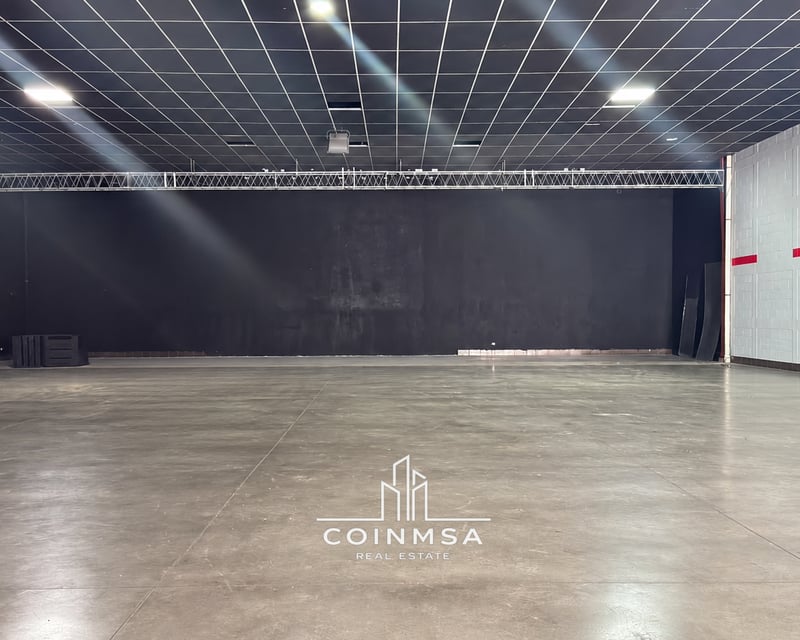 Ofibodega en renta zona 7 / Colonia Toledo