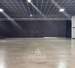 Ofibodega en renta zona 7 / Colonia Toledo