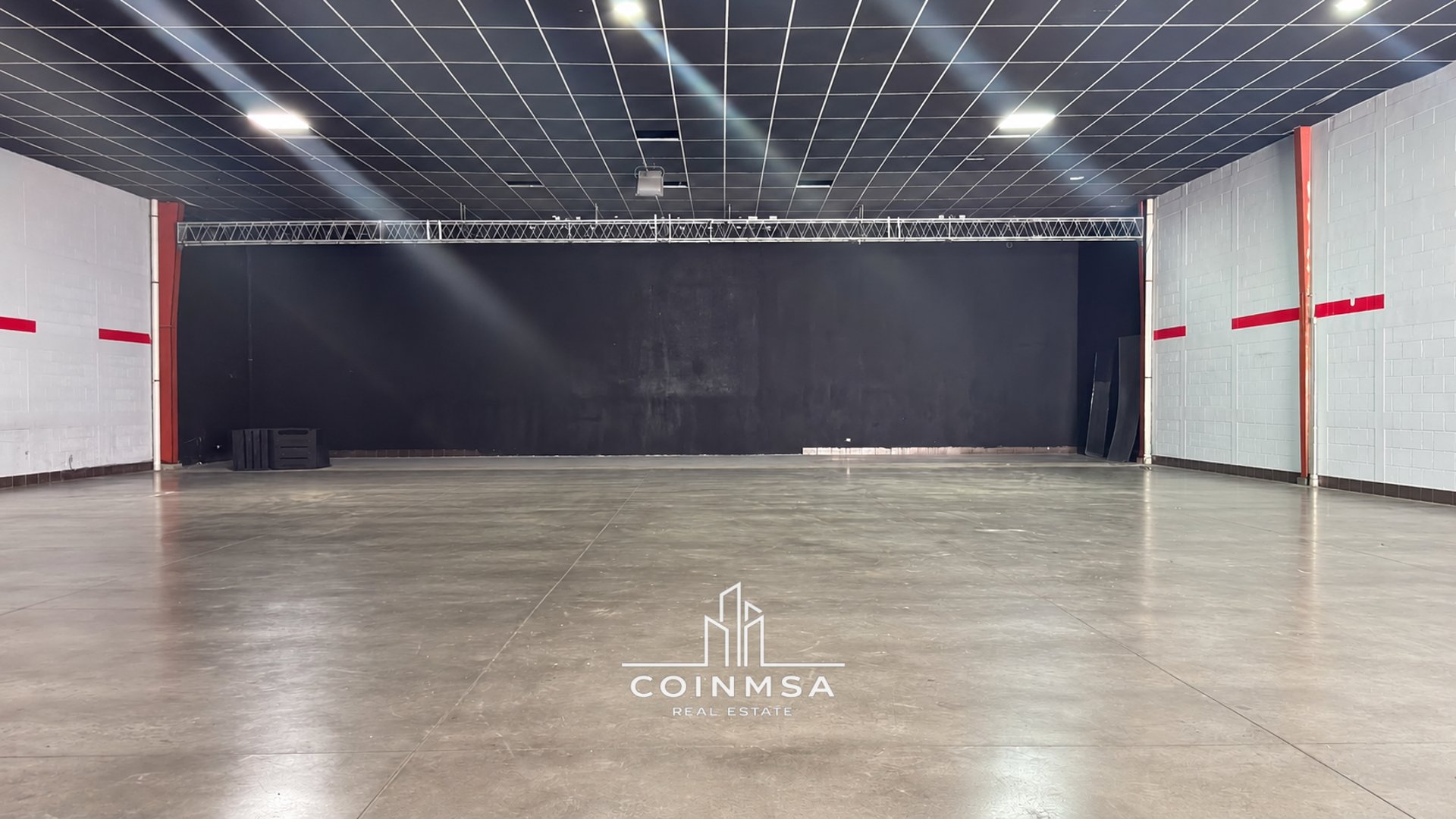 Ofibodega en renta zona 7 / Colonia Toledo