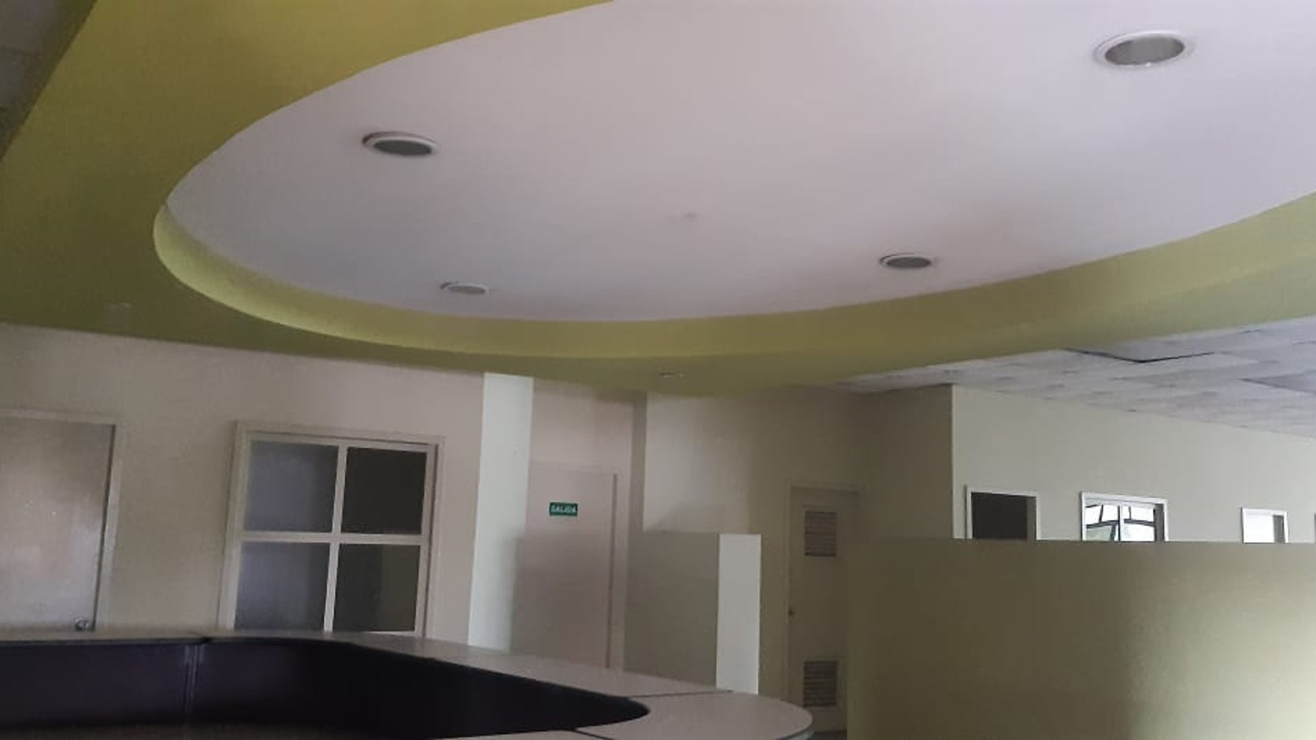 Oficina en Venta Edificio Century Plaza, Zona 13  - Miniatura 6