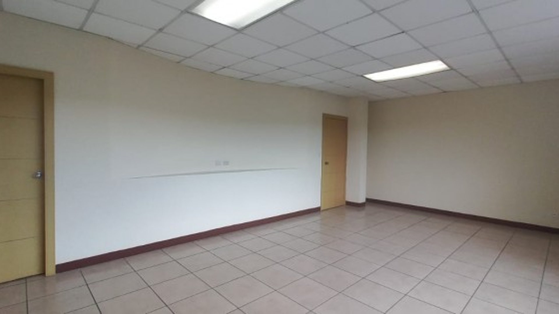 Bodega en renta en Cortijo zona 12 Atanasio - Miniatura 14