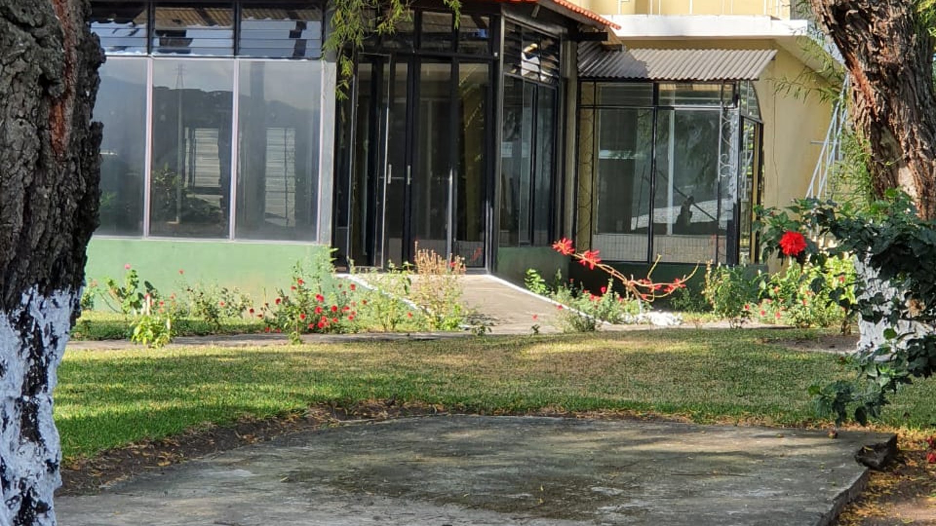 Casa a orilla del lago en venta, Amatitlan - Miniatura 6