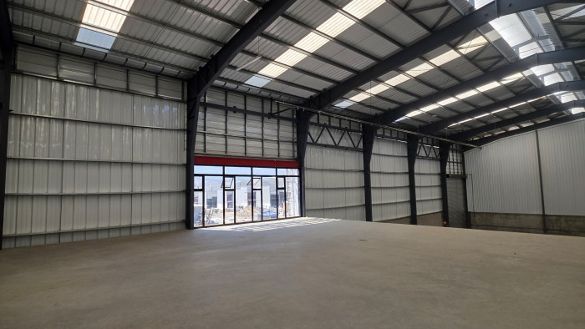 En venta Ofibodega en Parque Industrial de Amatitlán - Miniatura 2
