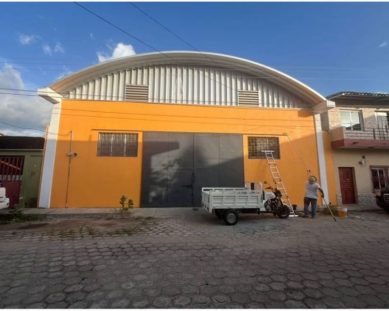 Bodega en renta – Zacapa (fuera de garita)