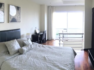 VENDO Apartamento tipo Loft amueblado cercano Zona 15 - 2