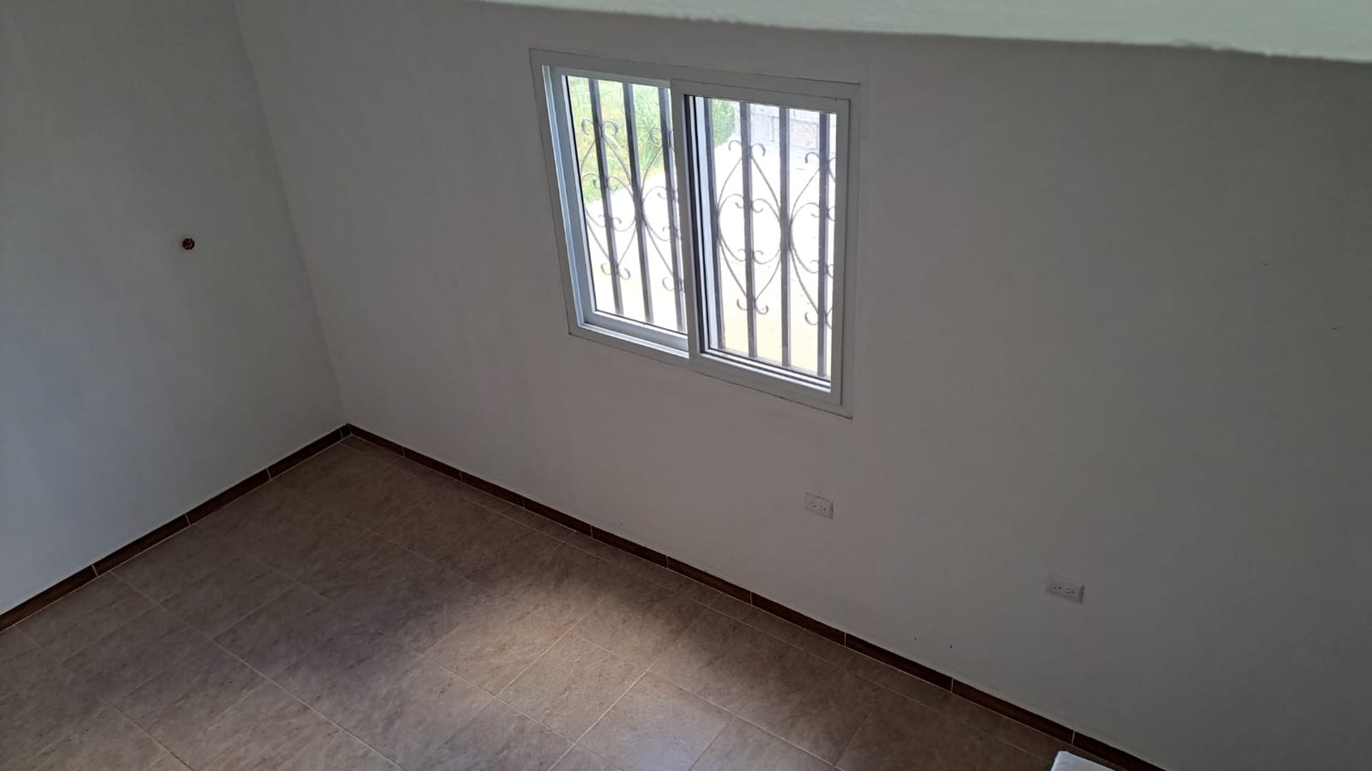 Casa en renta en km. 31.5 Carretera a el Atlántico - Miniatura 9