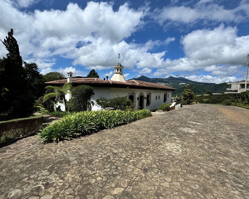 Casa de Campo en Venta – Santa Lucía Milpas Altas, Antigua
