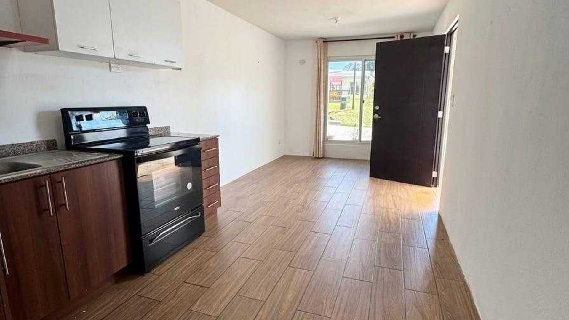 ALQUILER / VENTA ???? Condominio Residenciales Santa Elena, Km. 25 CAES - Miniatura 3