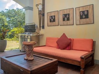 Villa en Venta – La Reunión, Antigua Guatemala - Image 4