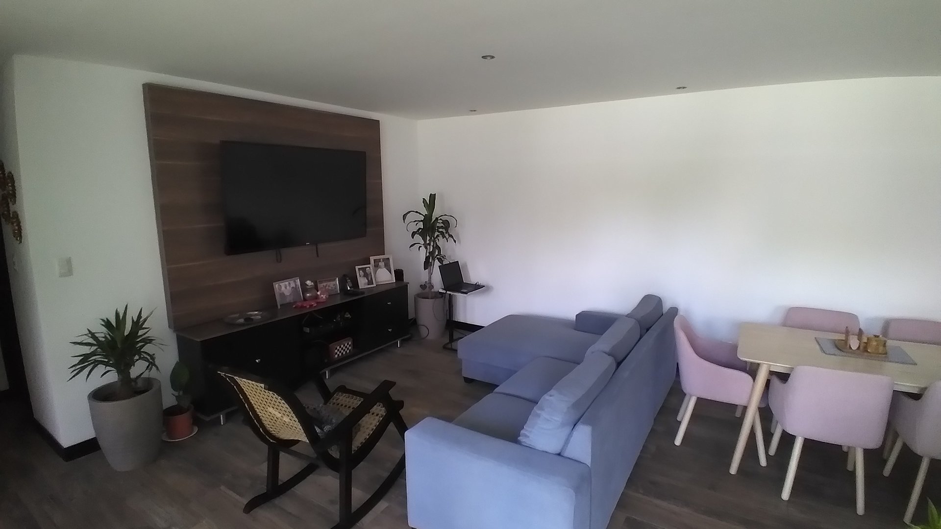 Vendo lindo apartamento Enalto, Kanajuyú zona 16 - Miniatura 3