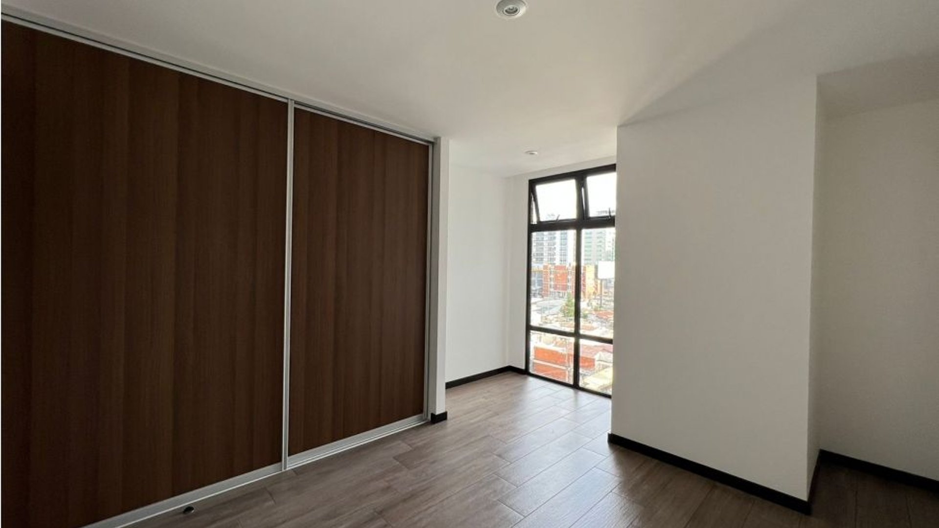 ???? APARTAMENTO EN VENTA – 2 HAB |EDIFICIO IQ 10 | ZONA 10 - Miniatura 7